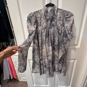 Elegant Black and White Women's Top